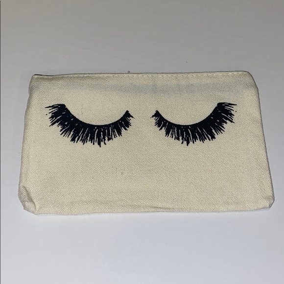 Handbags - Makeup Bag 💄